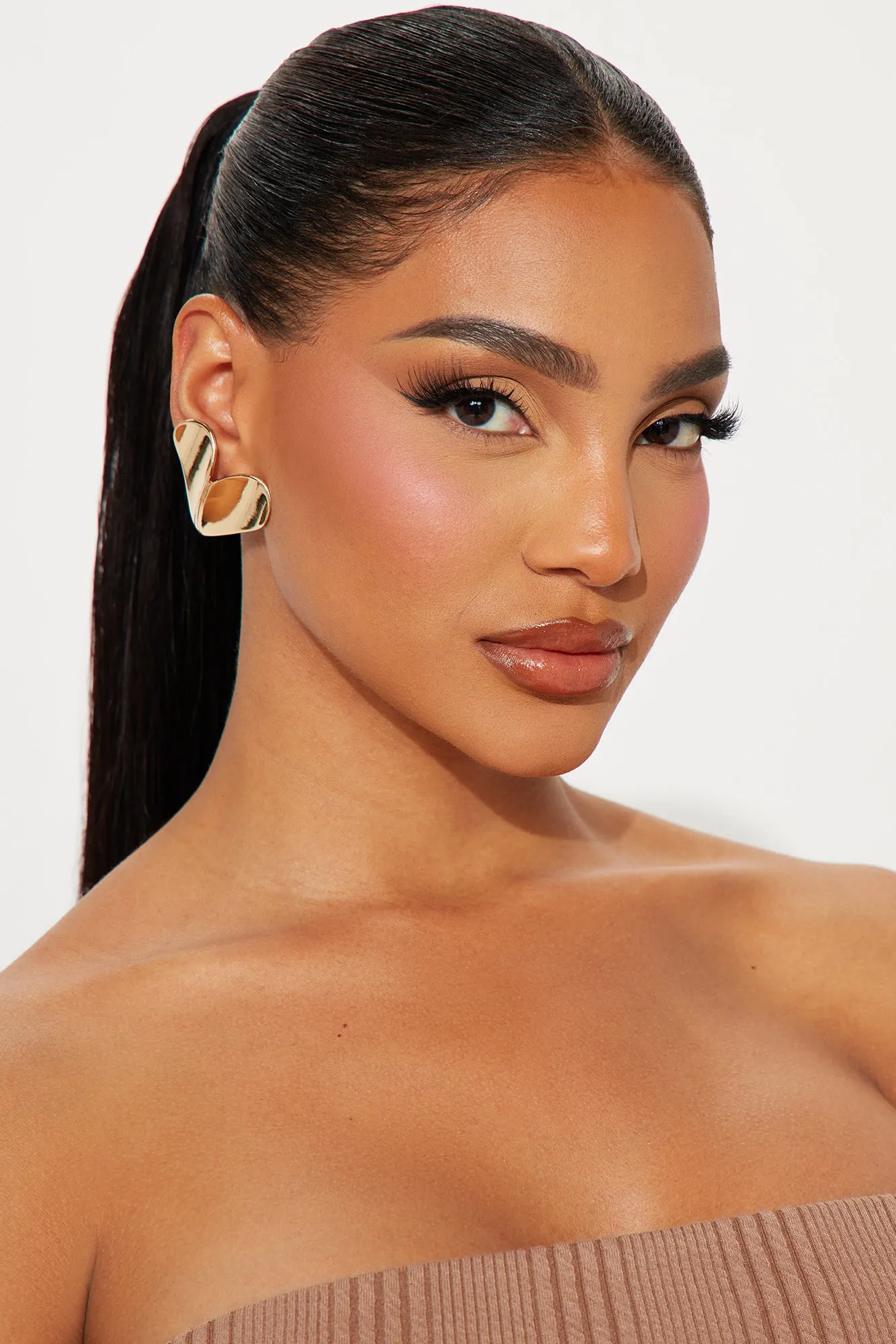 Hearts Of Gold Earrings - Gold sold by Fashion Nova product image thumbnail 2