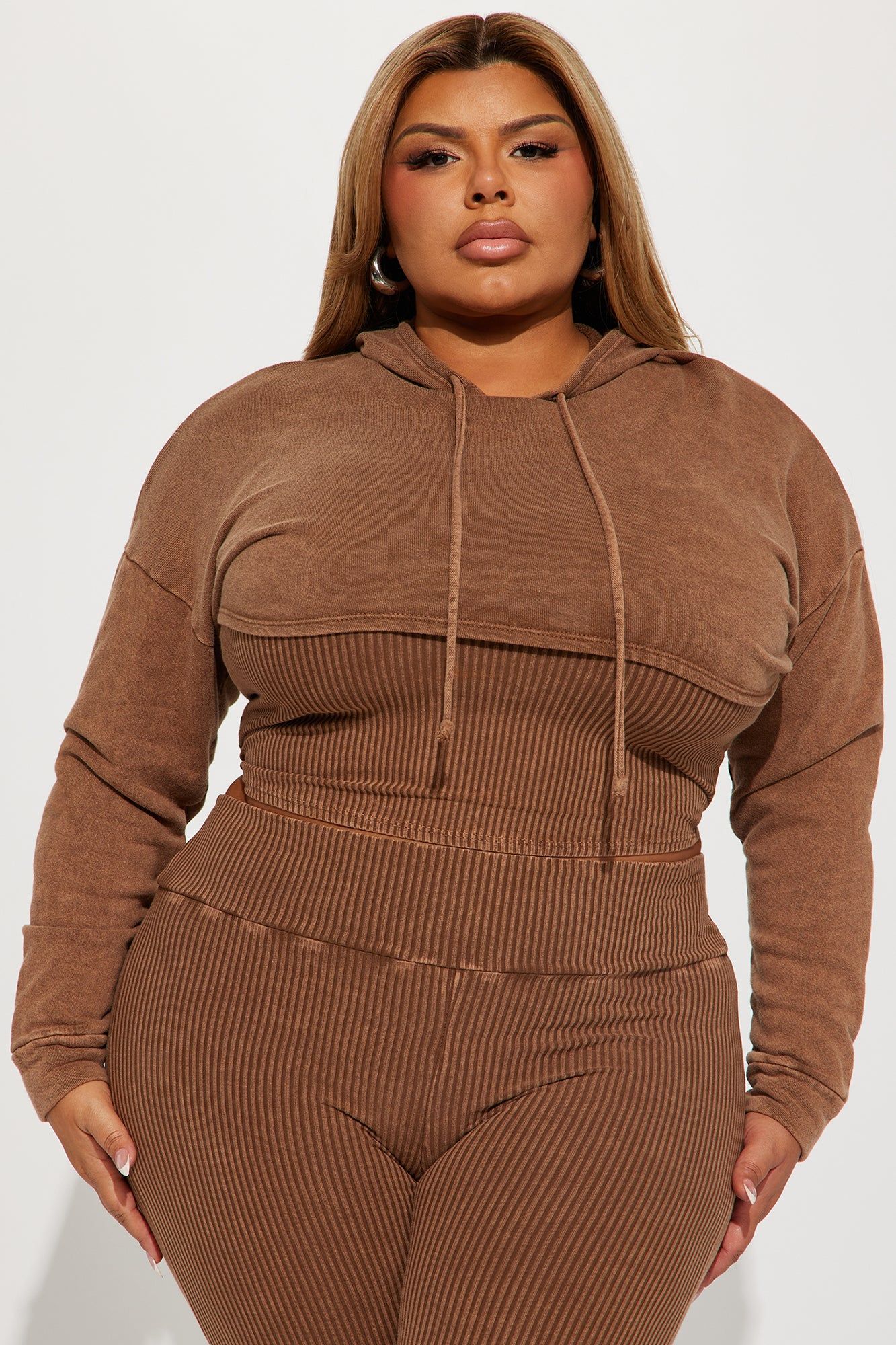 Chill Vibe Mineral Wash Legging Set - Mocha sold by Fashion Nova product image thumbnail 5