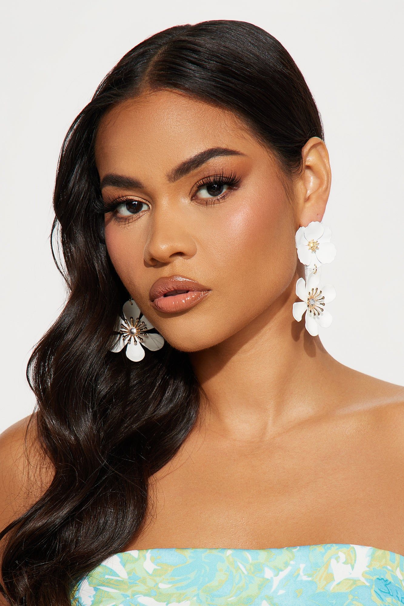 Anemone Earrings - White sold by Fashion Nova product image thumbnail 2
