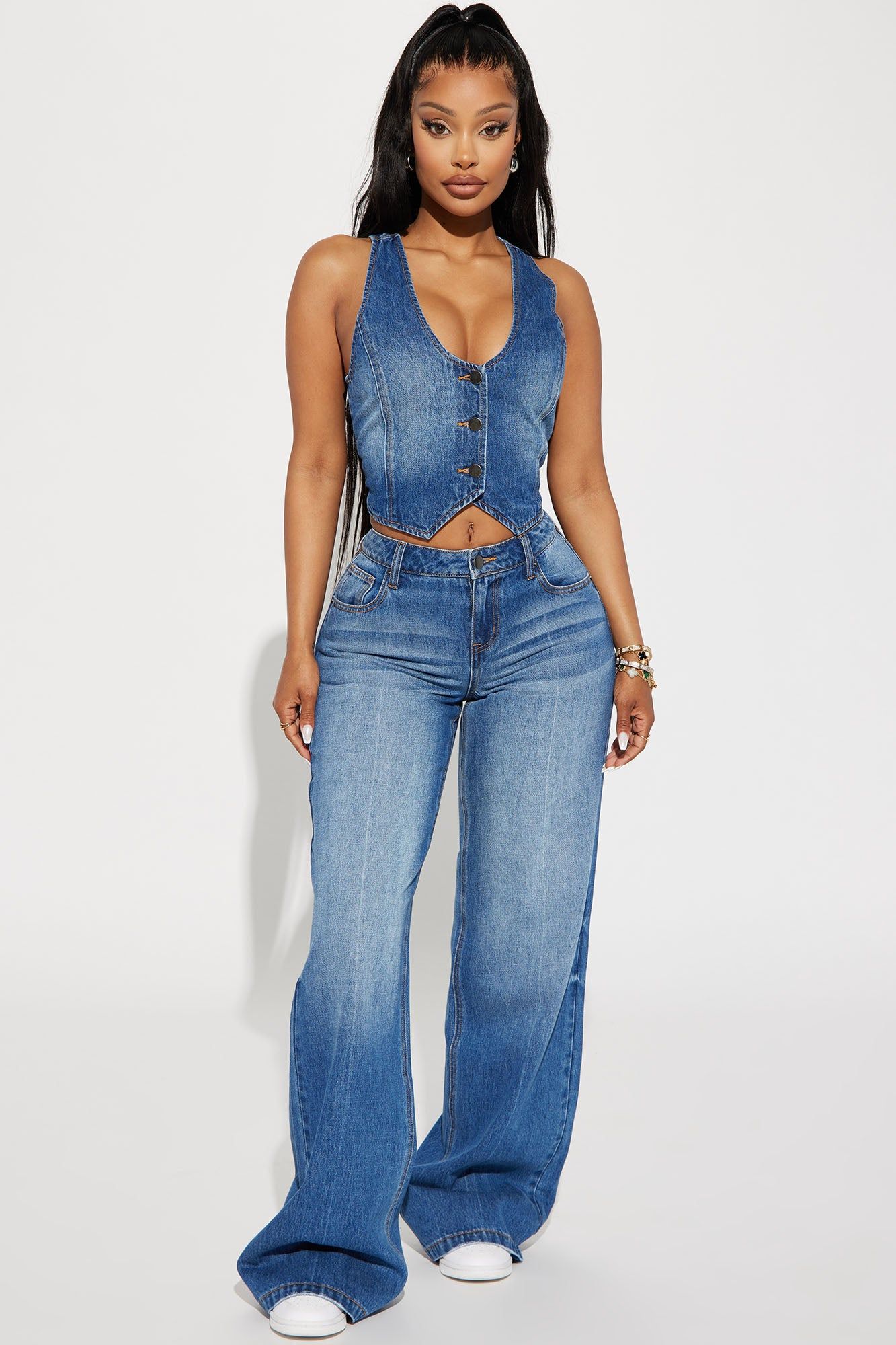 The Wayside Baggy Wide Leg Jean - Medium Wash sold by Fashion Nova