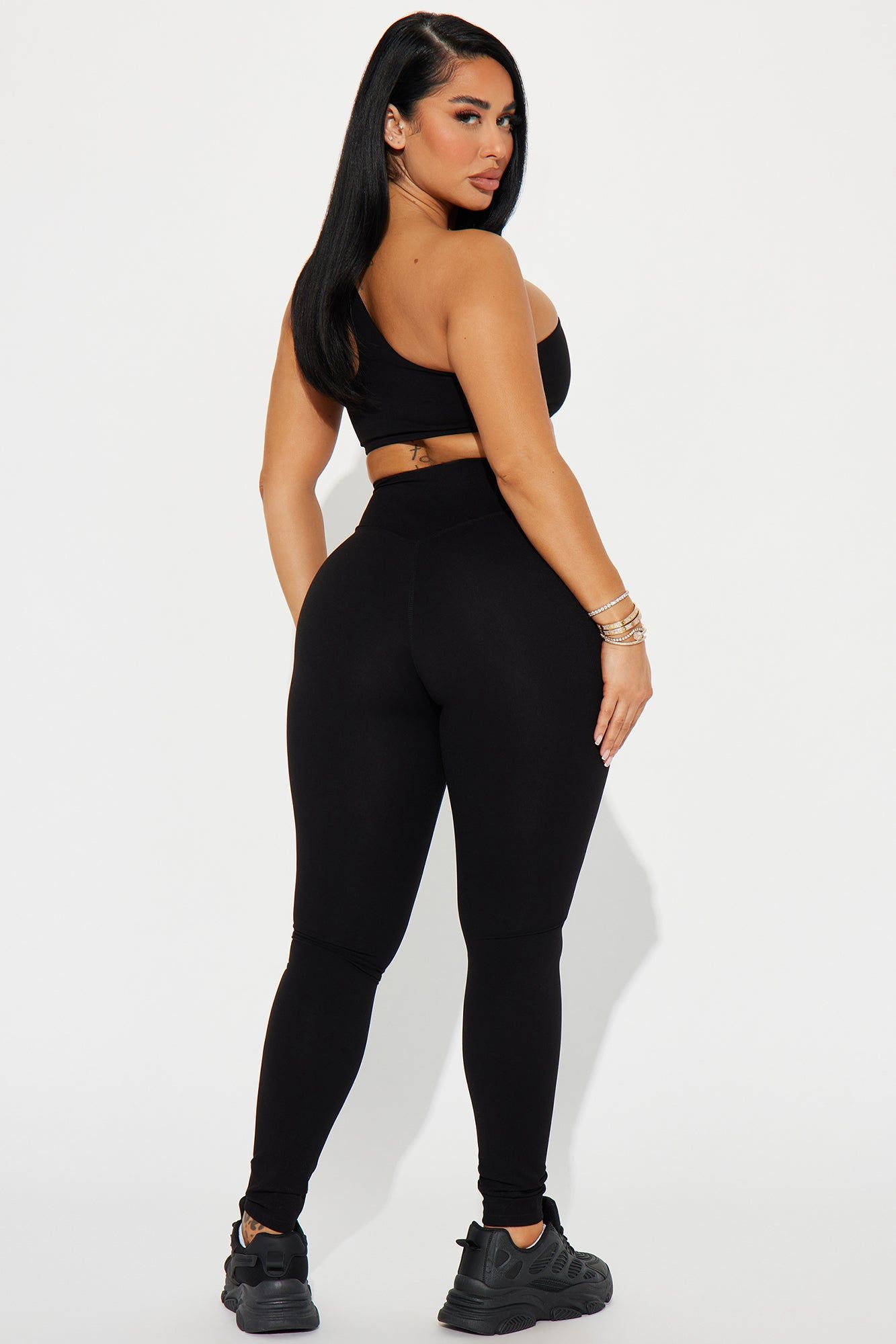 Right Angles Super Soft Active Set - Black sold by Fashion Nova product image thumbnail 3