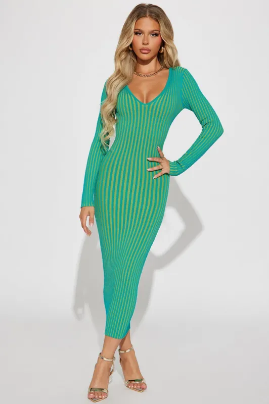 Sarah Sweater Midi Dress - Turquoise sold by Fashion Nova