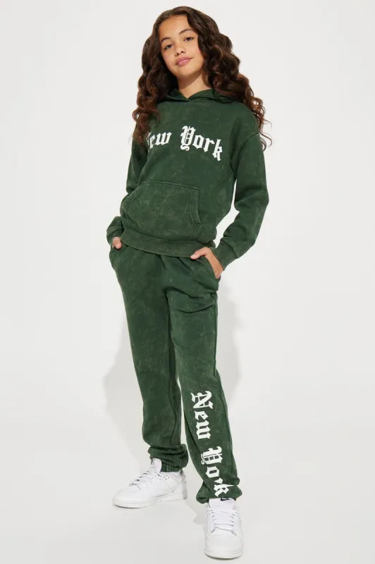 Mini City Chic Fleece Jogger Set - Hunter made by Fashion Nova