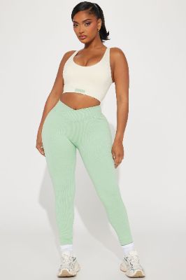 Gains Mix And Match Active Set - Cream/combo sold by Fashion Nova