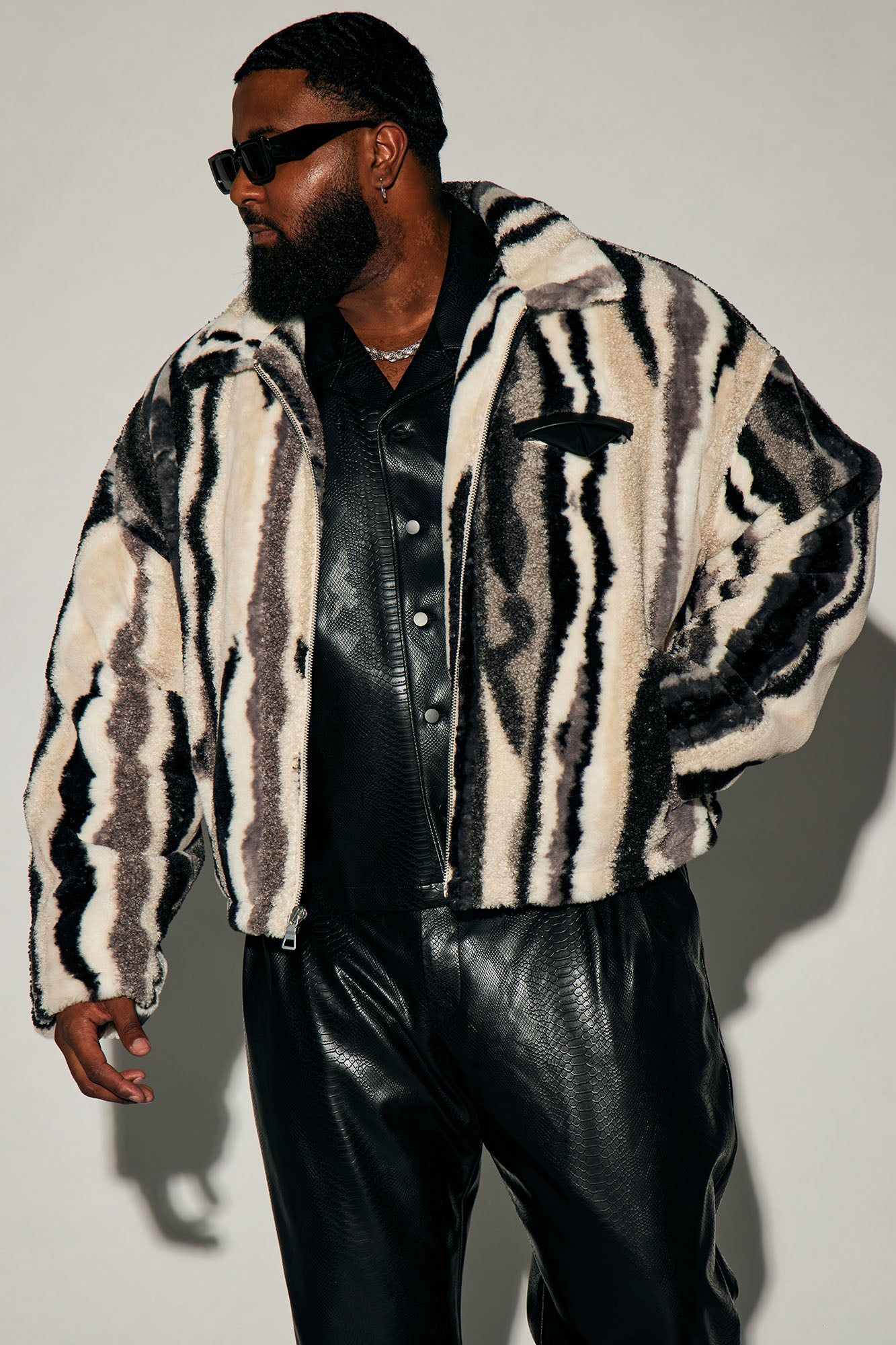 Fuzzy Feeling Cropped Jacket - Black/combo sold by Fashion Nova product image thumbnail 5