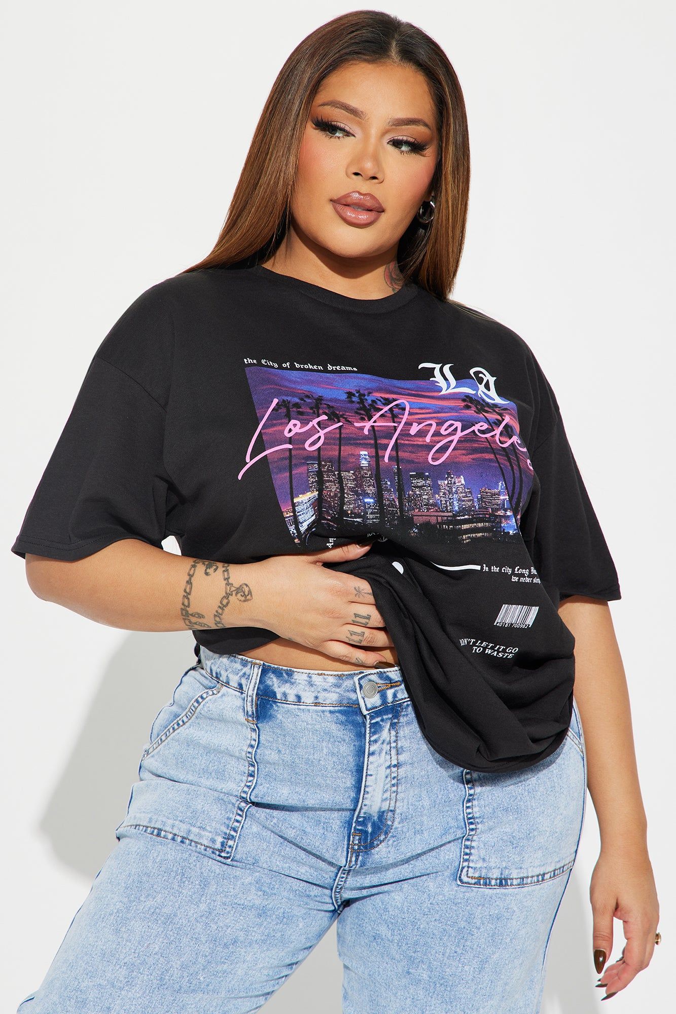 West Side Views Short Sleeve Tee - Black sold by Fashion Nova product image thumbnail 4