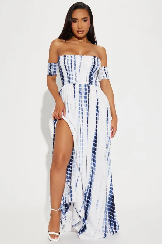 Weekend in Venice Maxi Dress - Navy/combo sold by Fashion Nova