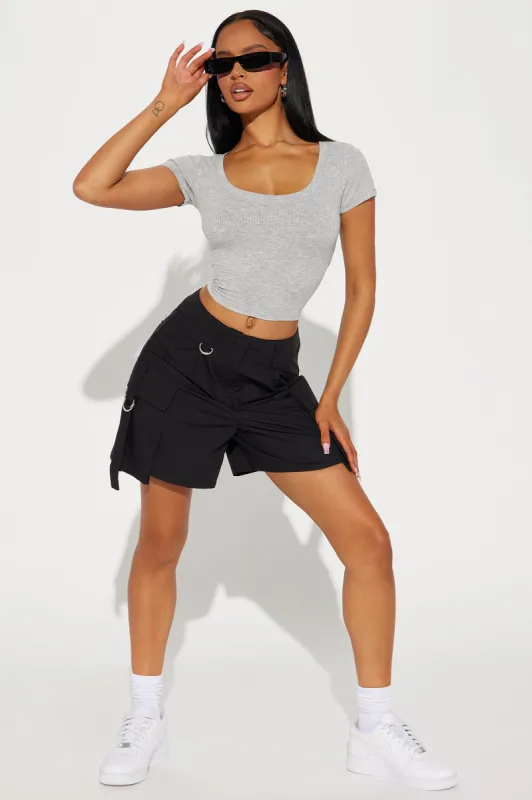 Ella Scoop Neck Tee - Heather Grey sold by Fashion Nova