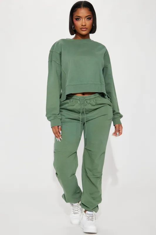 Daisy Vintage Wash Jogger Set - Sage made by Fashion Nova