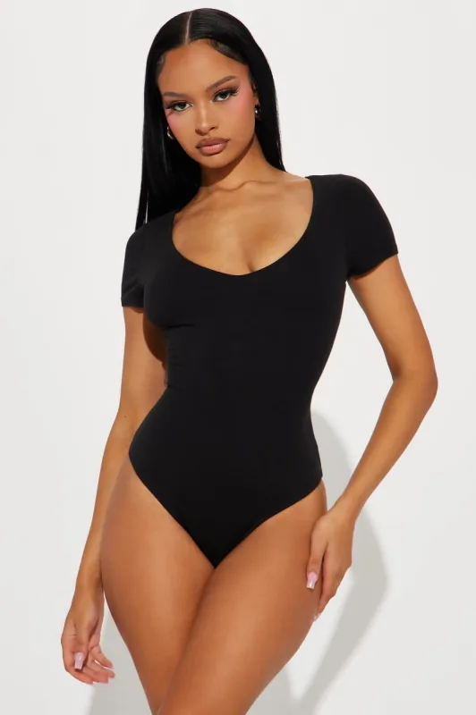 Vanessa V-Neck Double Layered Bodysuit - Black sold by Fashion Nova