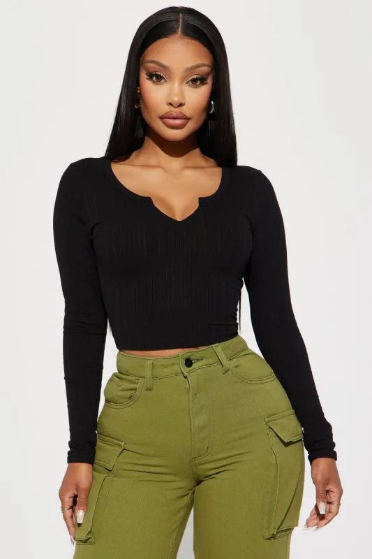 Koryn Ribbed Top - Black sold by Fashion Nova