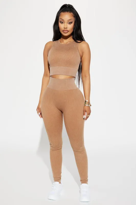 Alexa Washed Active Legging - Brown sold by Fashion Nova