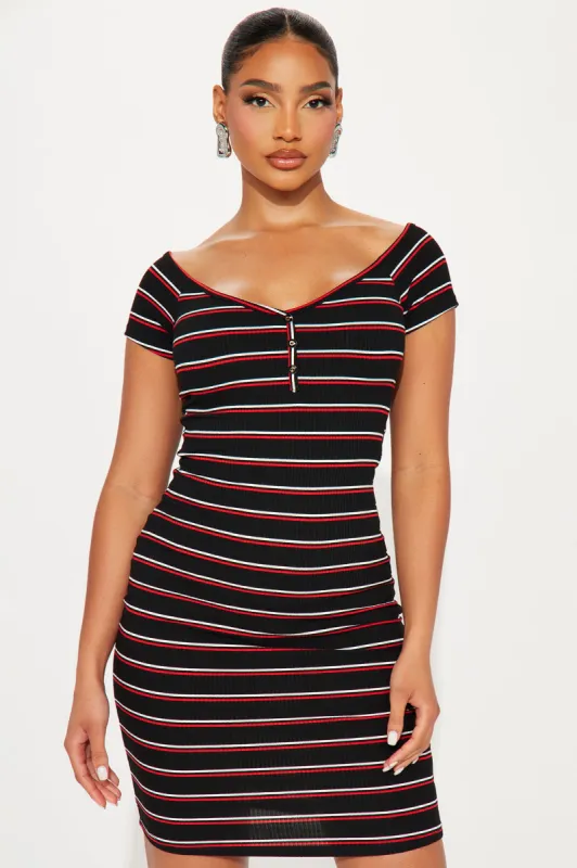Everley Ribbed Mini Dress - Black/combo sold by Fashion Nova