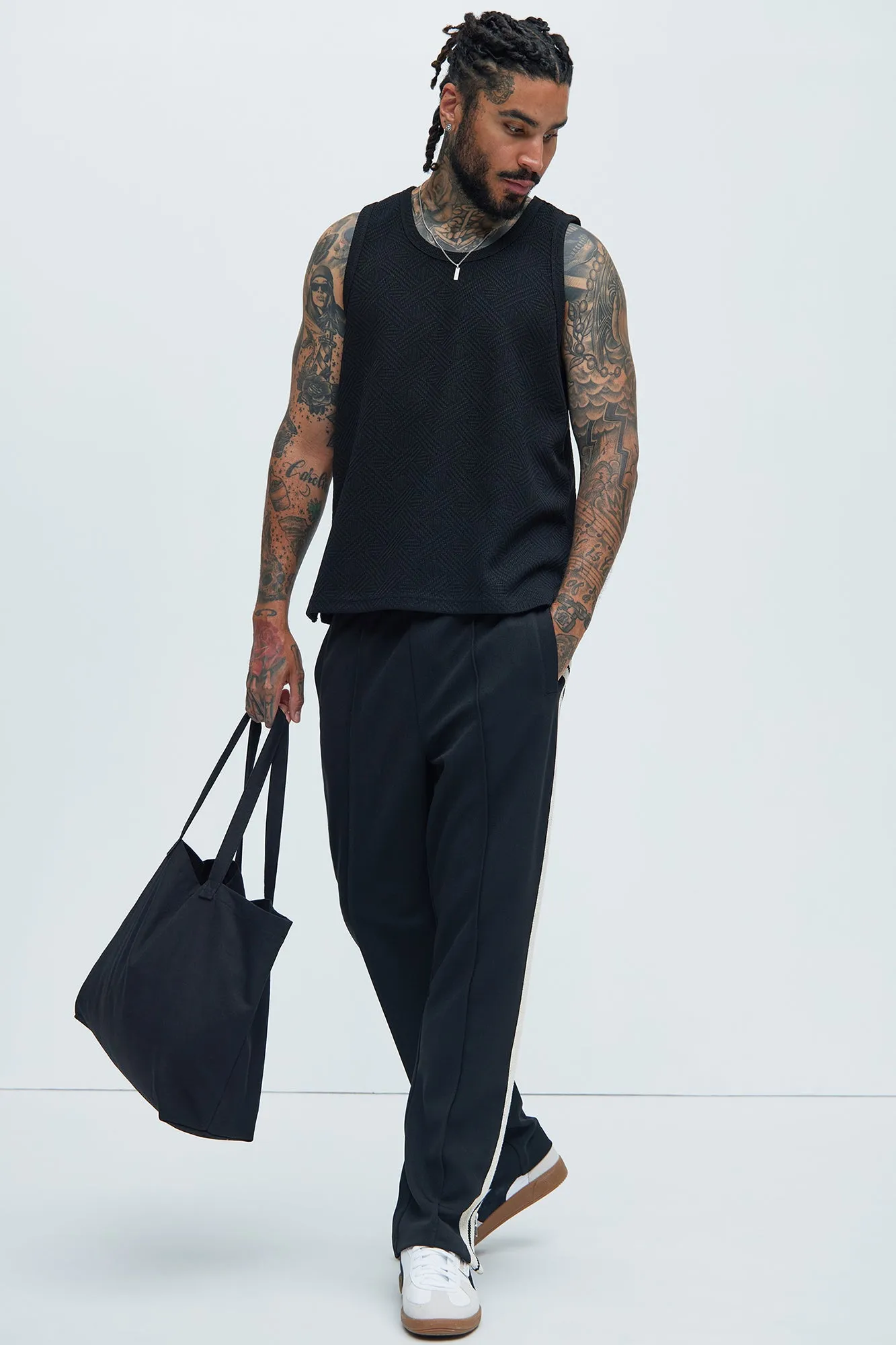 Burley Geo Textured Relaxed Tank - Black sold by Fashion Nova product image thumbnail 4