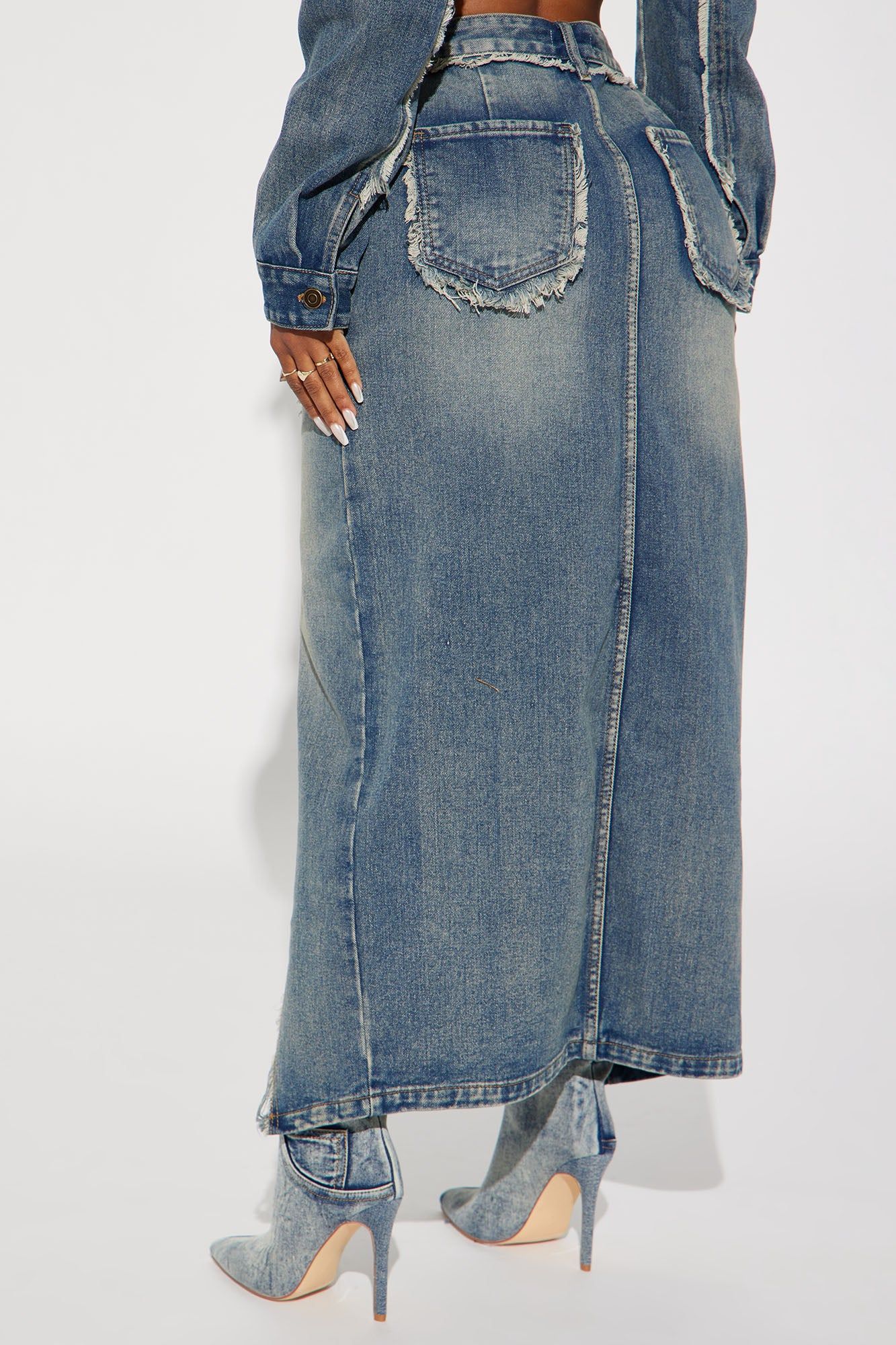 Yuma Tinted Denim Midi Skirt - Medium Wash sold by Fashion Nova product image thumbnail 3