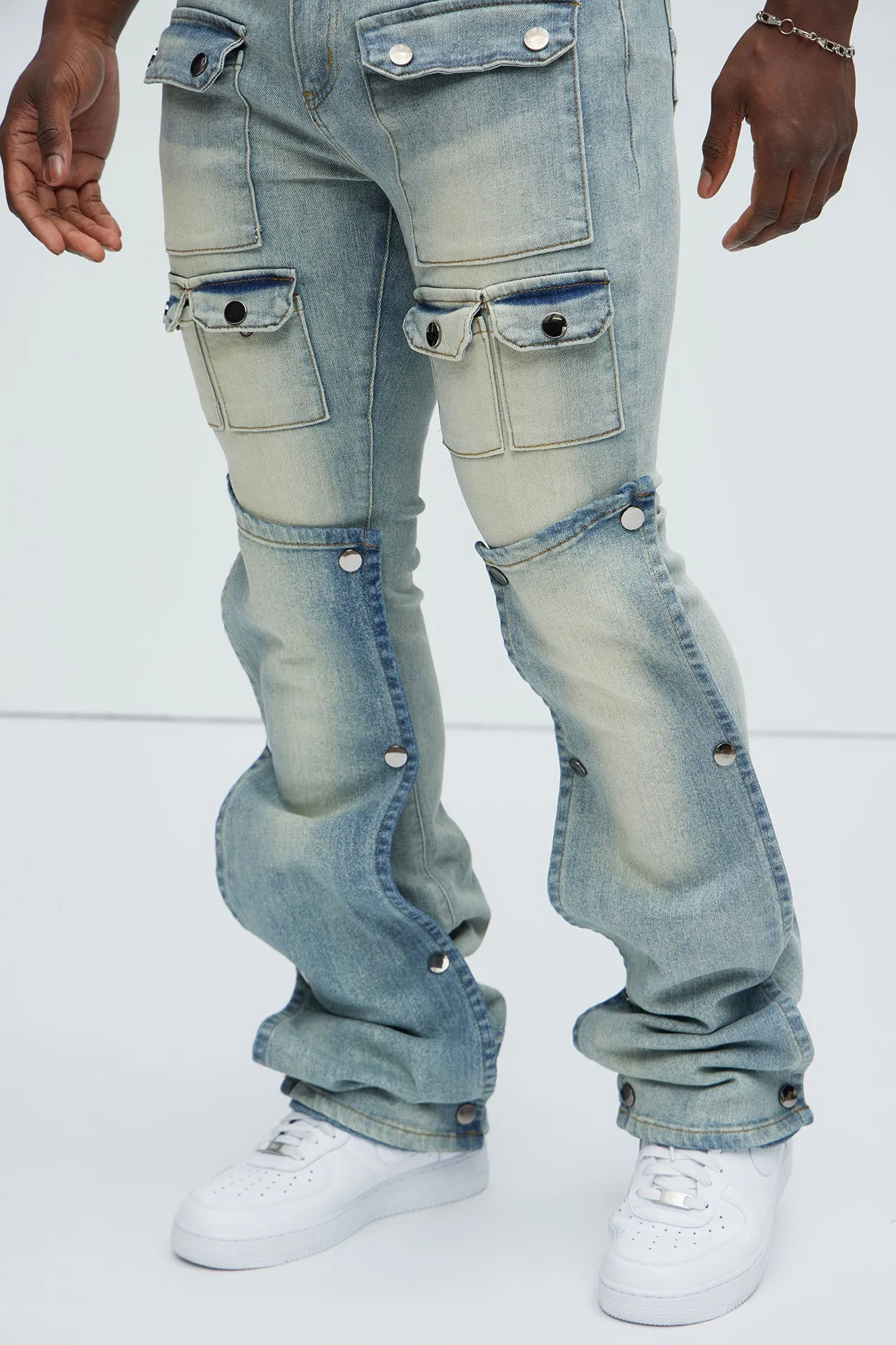 Utility Snap Pockets Flare Jeans - Light Wash sold by Fashion Nova product image thumbnail 3