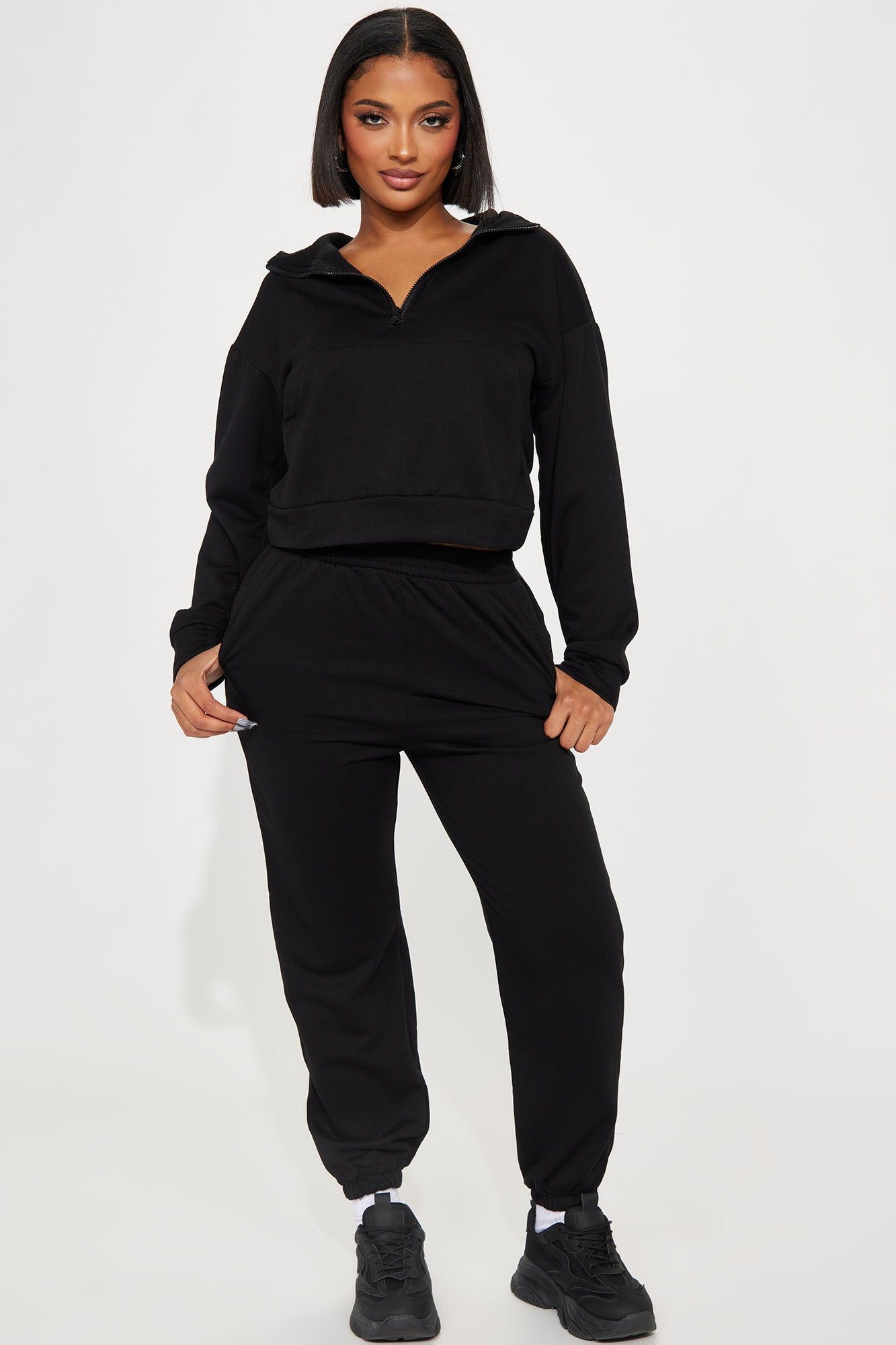 Chill Day Fleece Jogger Set - Black sold by Fashion Nova