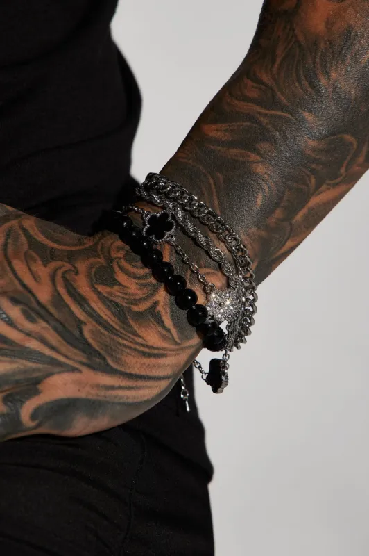 Iced Clover Bracelet Set - Silver sold by Fashion Nova