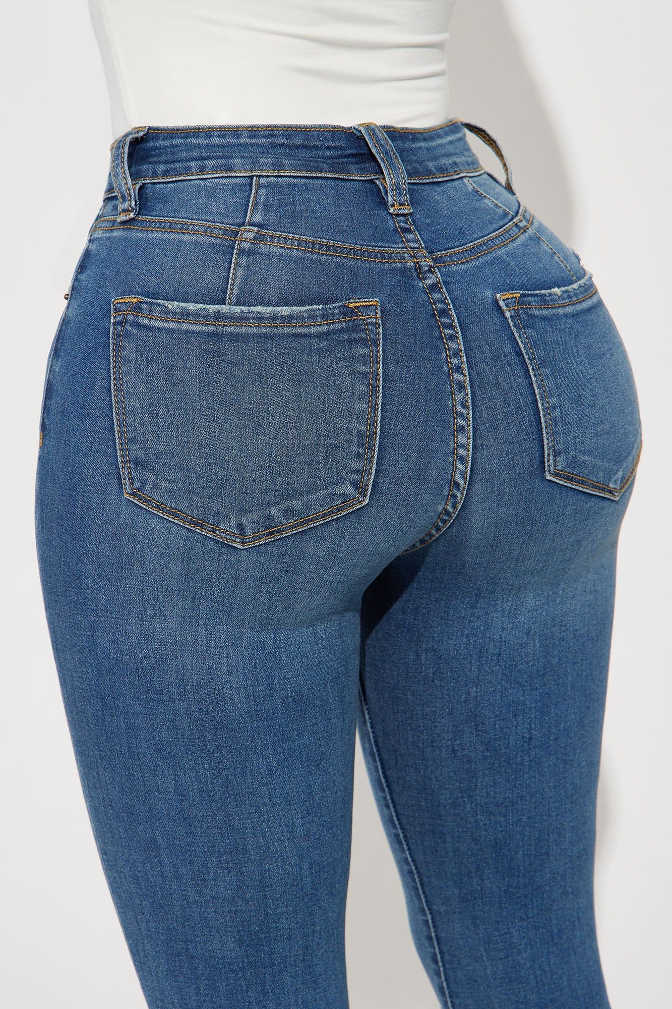 Kinsley Control Curvy Stretch Skinny Jeans - Medium Wash sold by Fashion Nova product image thumbnail 4