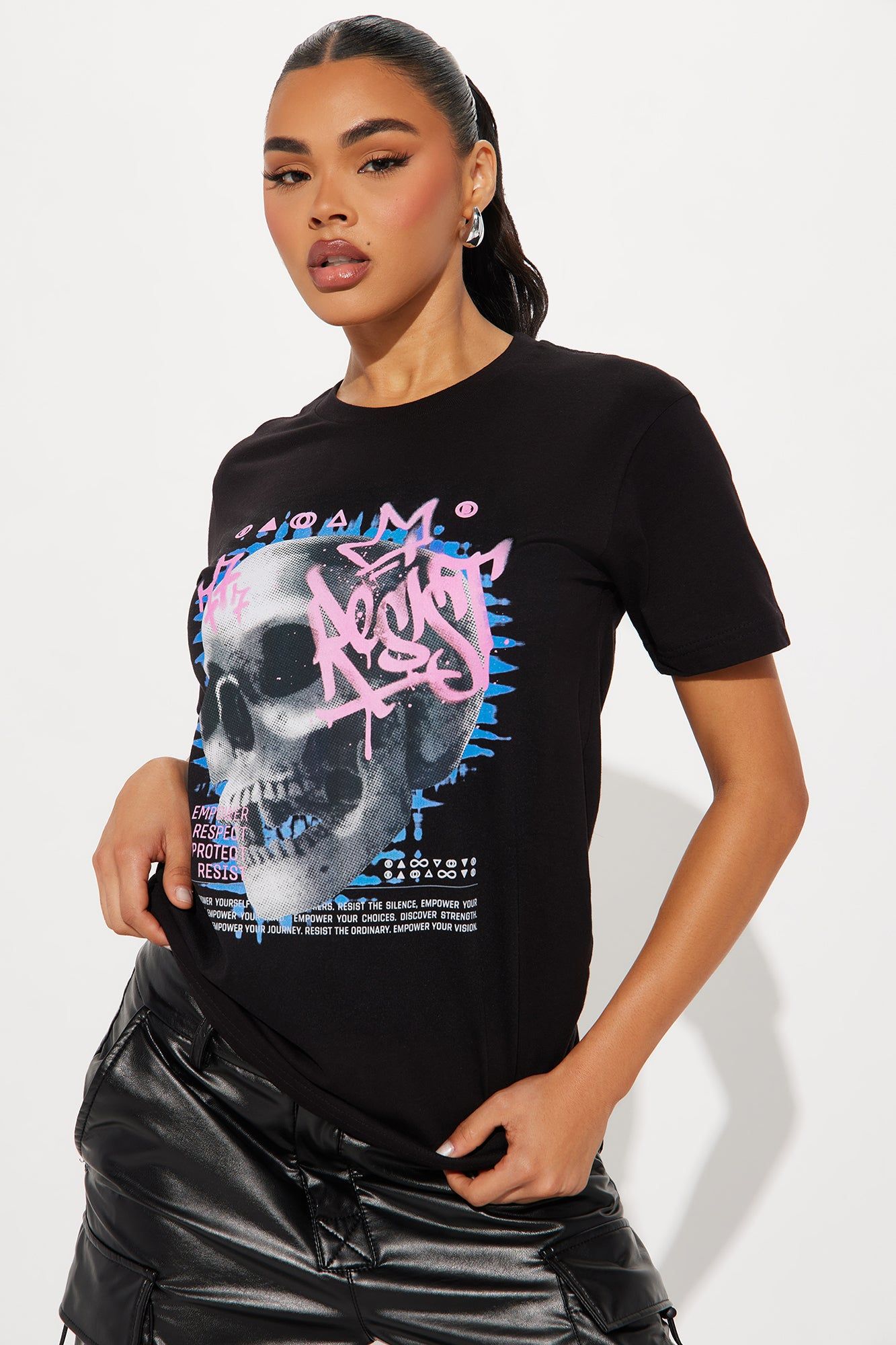 Empower Skull Graphic Tee - Black sold by Fashion Nova