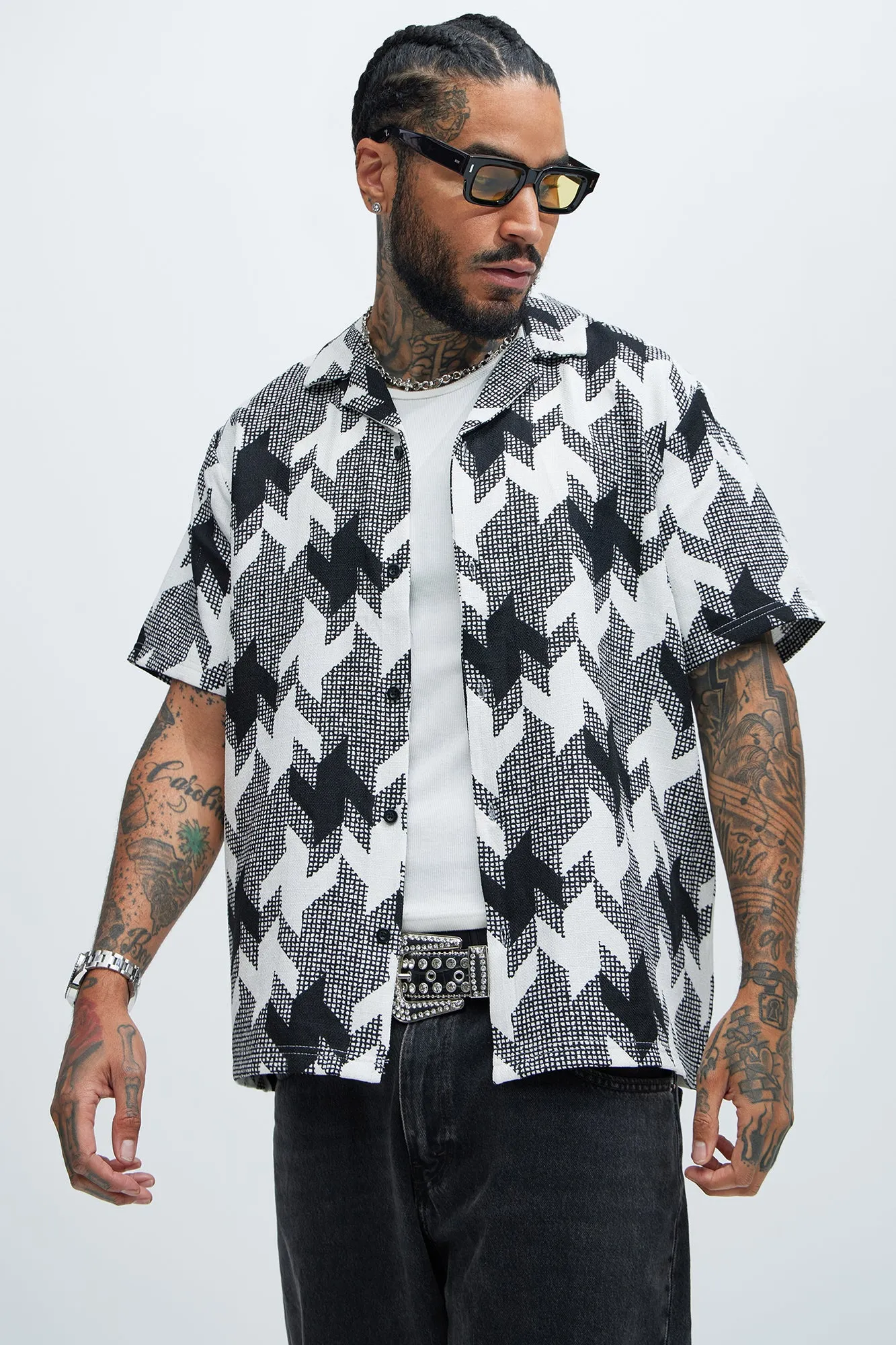 Dagger Shirt - Black/combo sold by Fashion Nova