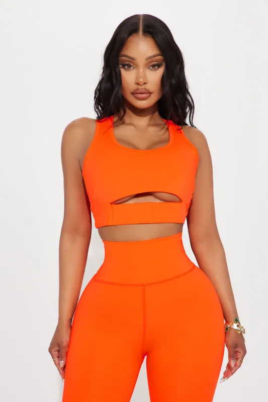 Run It Up Elevate Sports Bra - Neon Orange sold by Fashion Nova