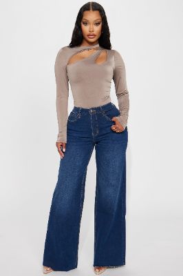 So Valid Stretch Wide Leg Jeans - Dark Wash made by Fashion Nova
