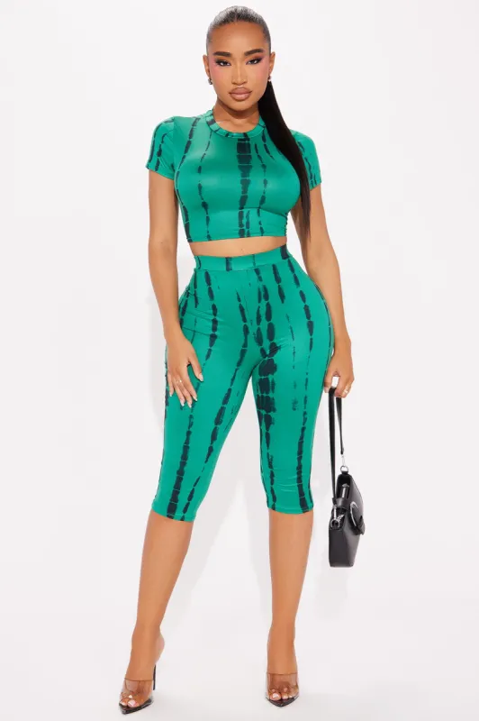 Jazmin Tie Dye Capri Set - Green sold by Fashion Nova