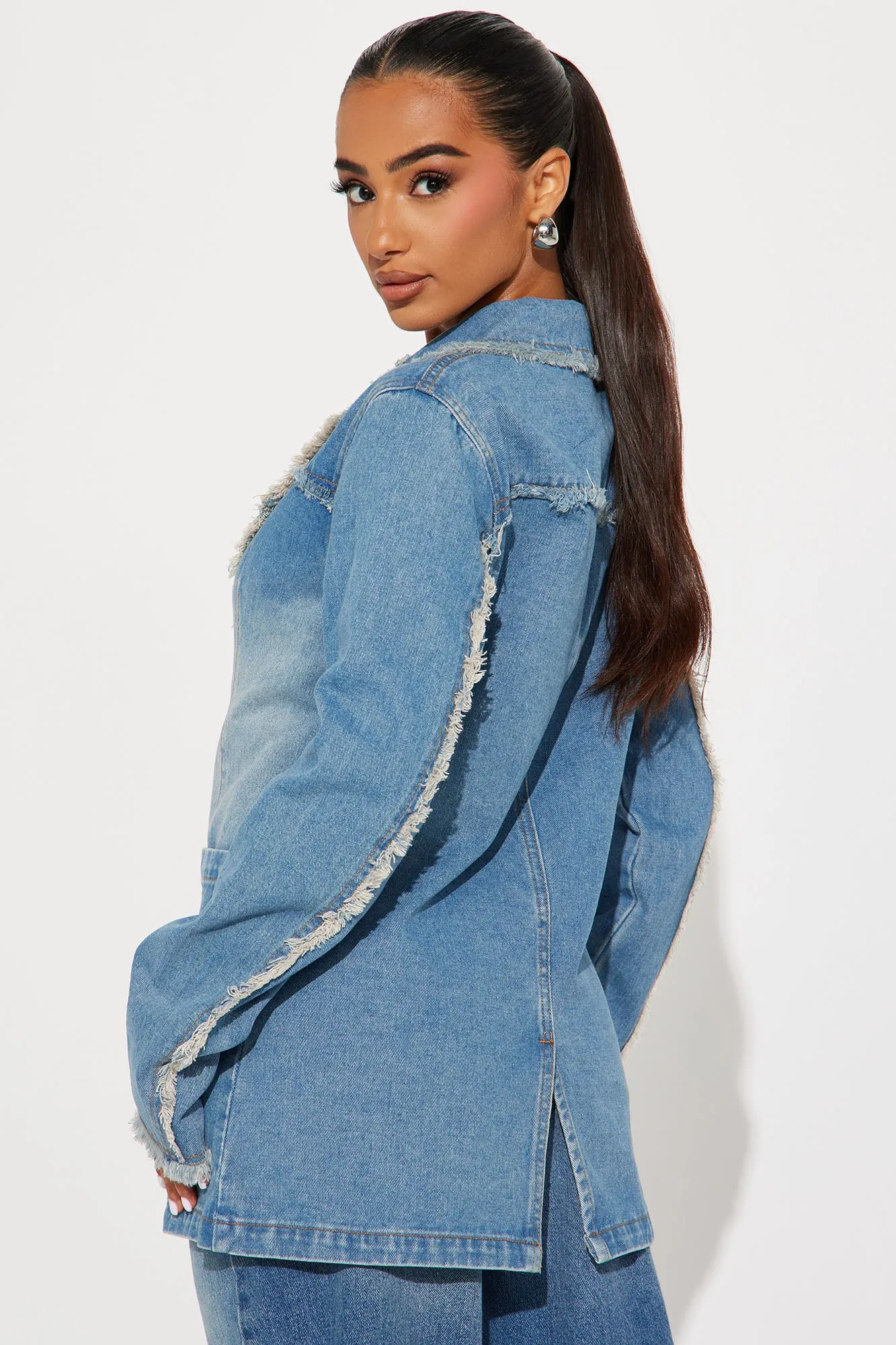 Raw Around The Edges Oversized Denim Blazer - Medium Wash sold by Fashion Nova product image thumbnail 3