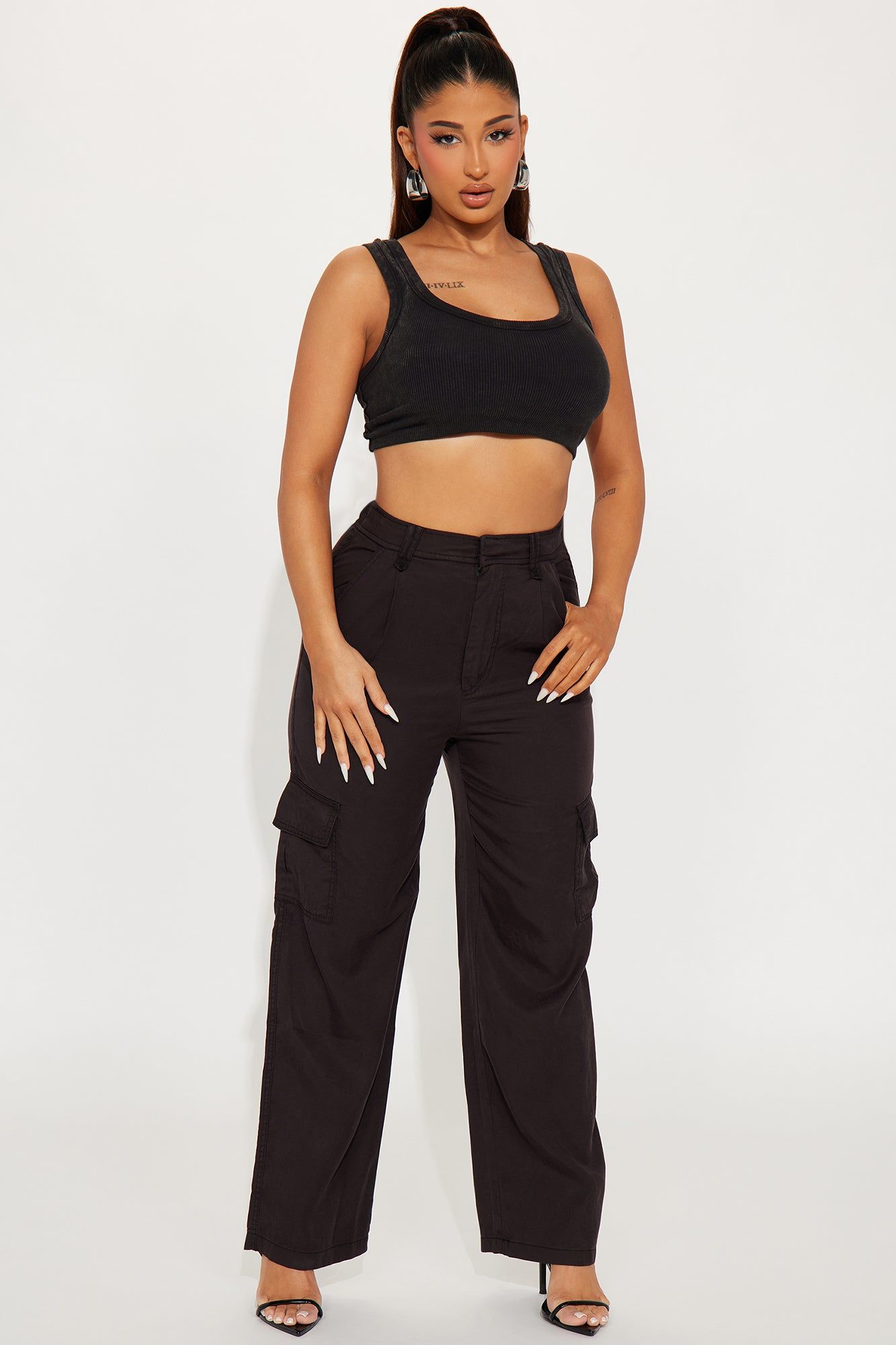 Gianna Wide Leg Cargo Pant - Black sold by Fashion Nova