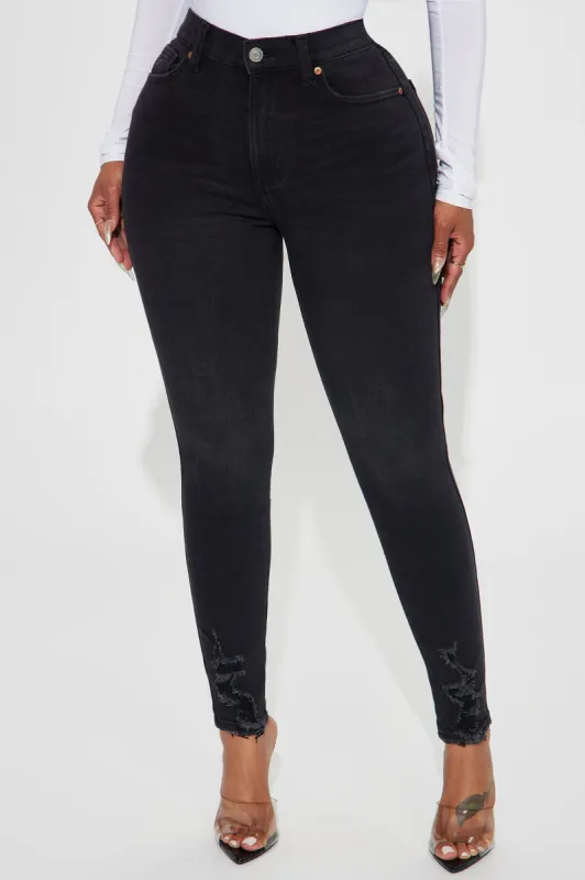 Trending Topic Stretch Skinny Jeans - Black Wash sold by Fashion Nova