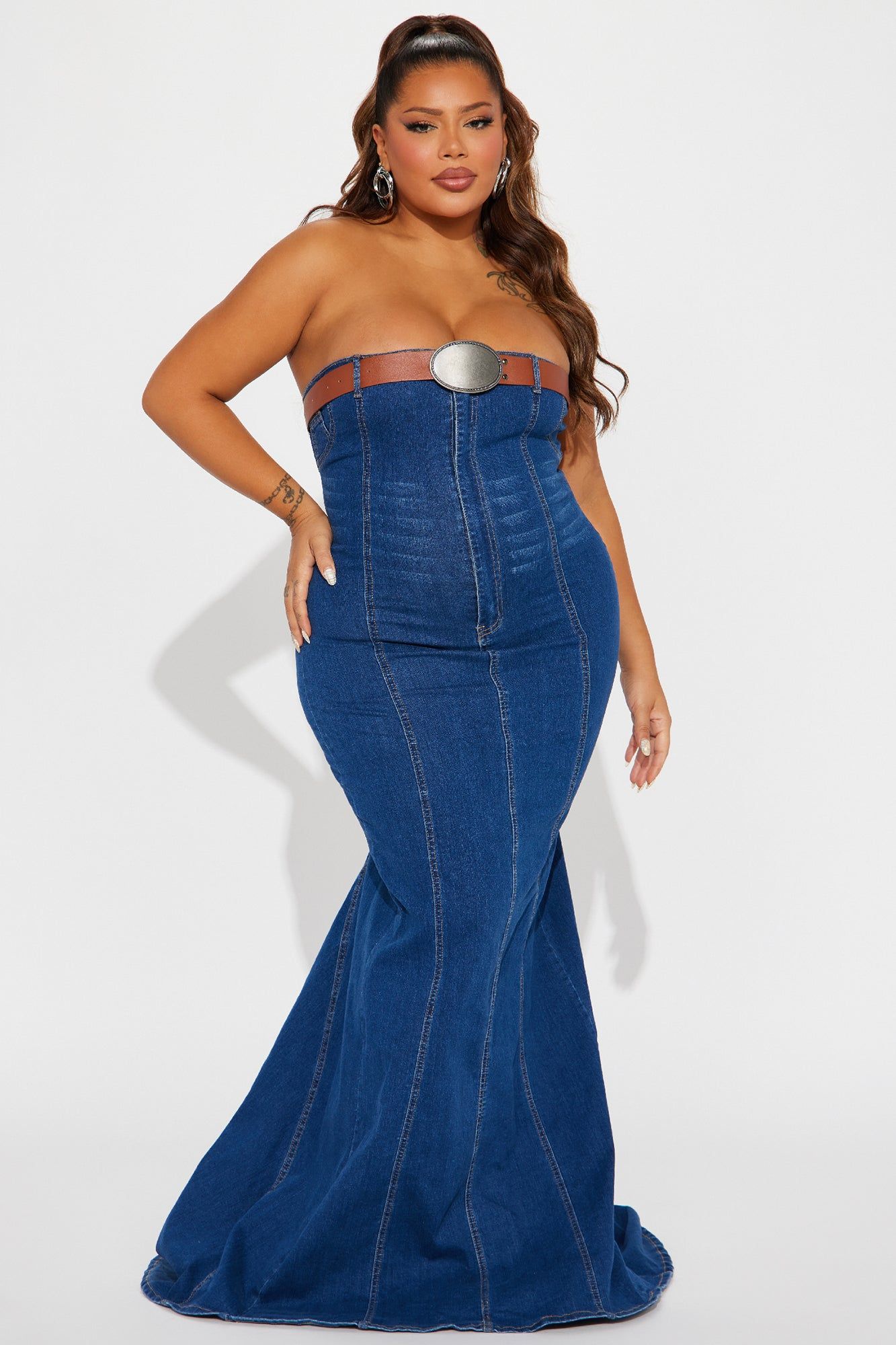 Kelly Denim Maxi Dress - Medium Wash sold by Fashion Nova product image thumbnail 5