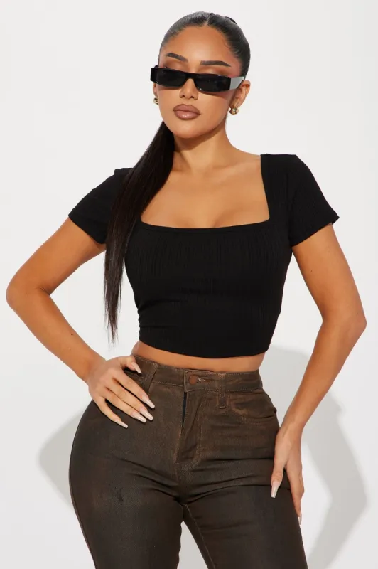 Dana Square Neck Tee - Black sold by Fashion Nova