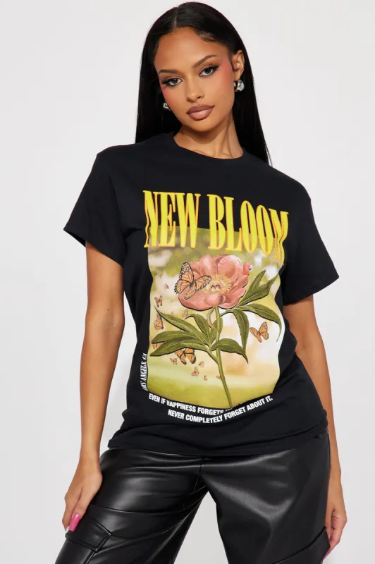 Happiness In Full Bloom Graphic Tshirt - Black sold by Fashion Nova