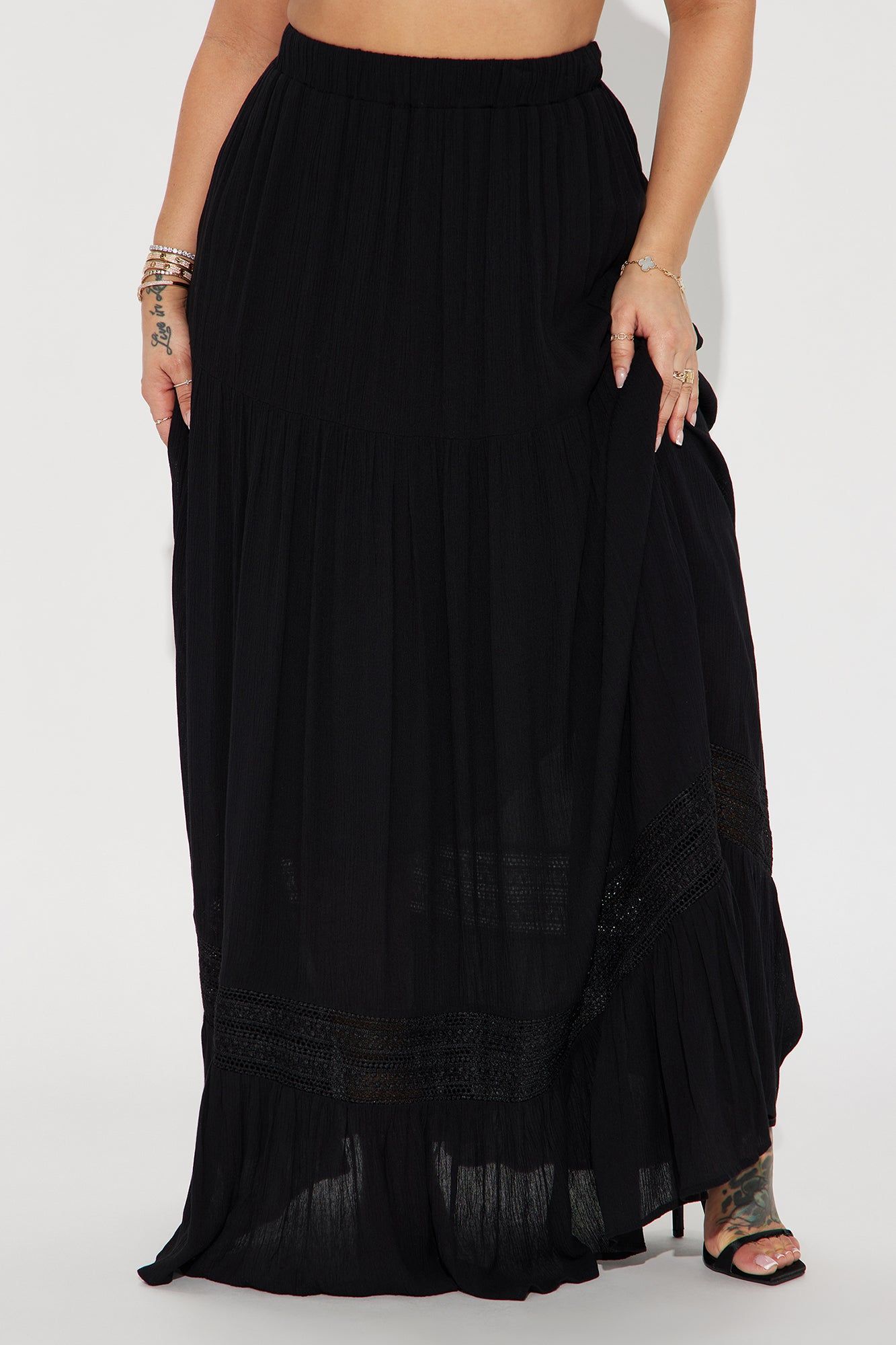Florence Tiered Maxi Skirt - Black sold by Fashion Nova product image thumbnail 2