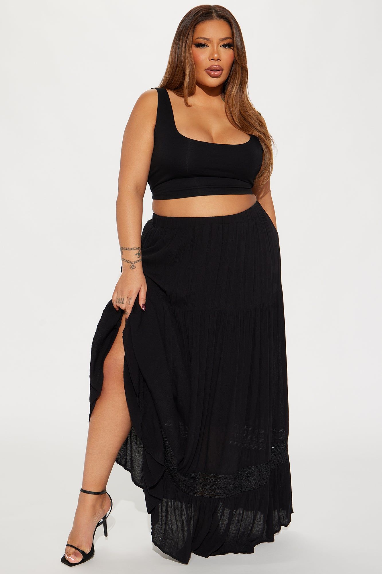 Florence Tiered Maxi Skirt - Black sold by Fashion Nova product image thumbnail 4