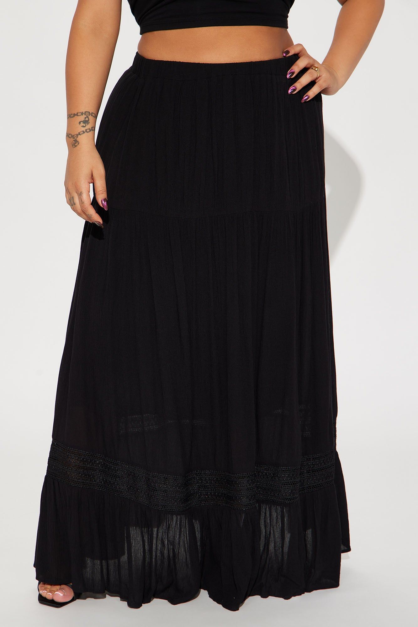 Florence Tiered Maxi Skirt - Black sold by Fashion Nova product image thumbnail 5