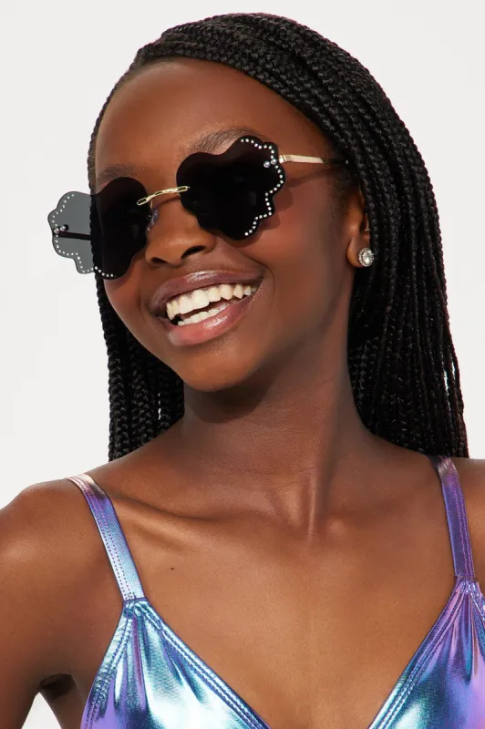 Mini Spreading My Love Sunglasses - Black sold by Fashion Nova