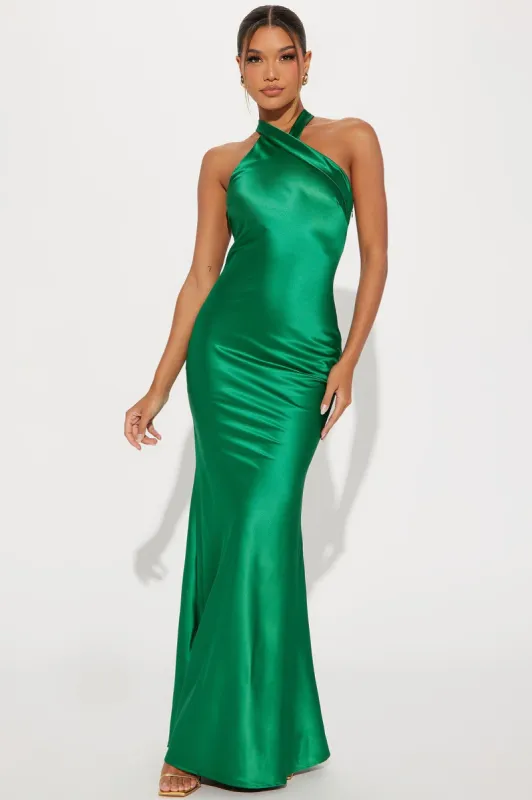 Naomi Satin Gown - Green made by Fashion Nova