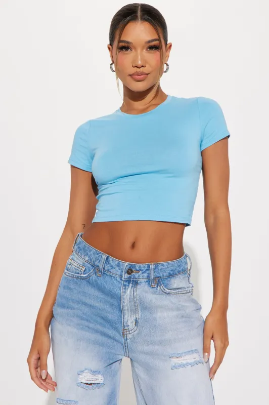 Anna Crew Neck Crop Top - Blue sold by Fashion Nova