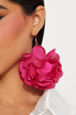 Roses Only Drop Earrings - Fuchsia made by Fashion Nova