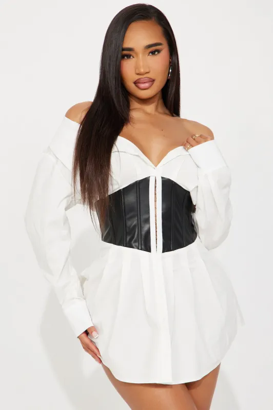 Aisling Corset Mini Dress - White/Black made by Fashion Nova