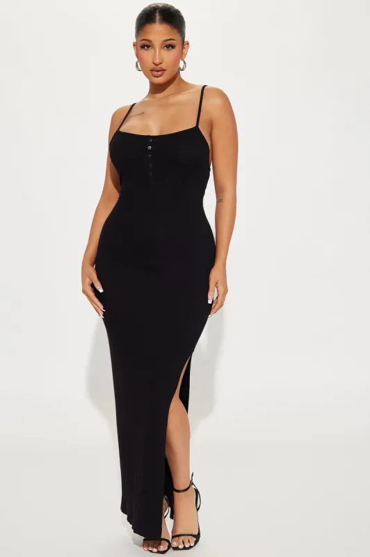 Lilie Ribbed Maxi Dress - Black sold by Fashion Nova