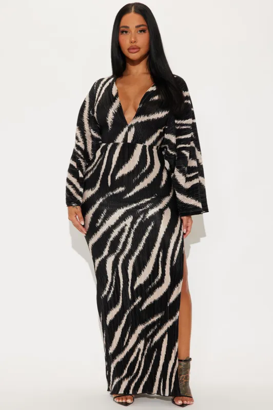 Melody Plisse Maxi Dress - Black/combo sold by Fashion Nova