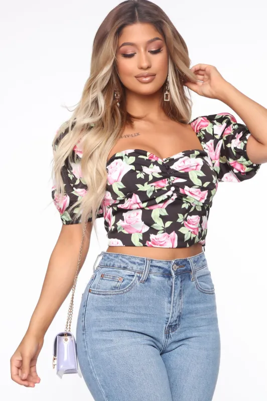 Playa Hermosa Floral Top - Black sold by Fashion Nova