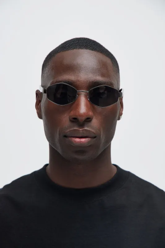 Don’t Have To Call Sunglasses - Black/Smoke sold by Fashion Nova