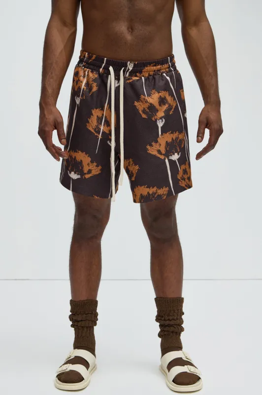Nottinghill Warm Up Shorts - Brown/combo sold by Fashion Nova