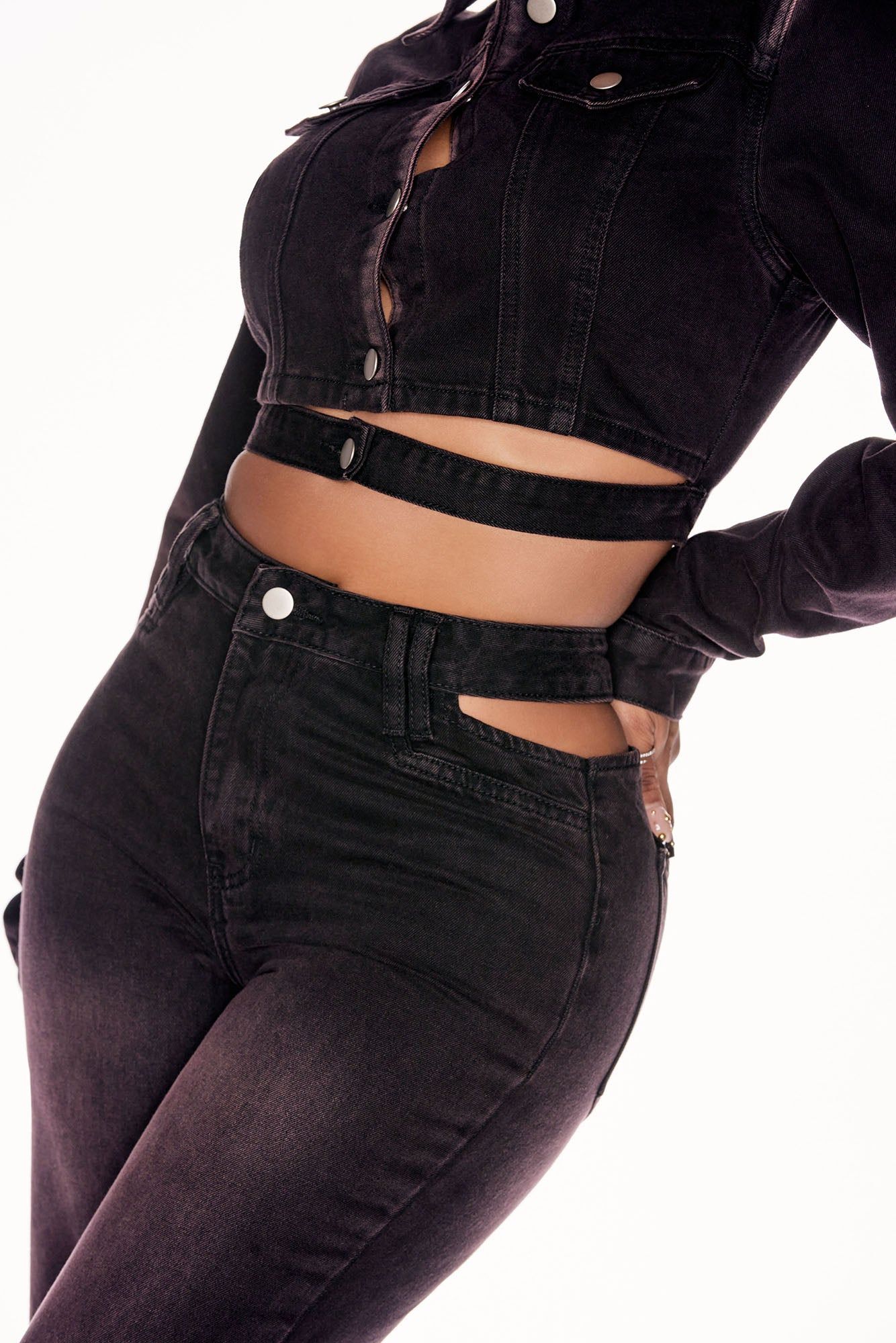 Crossing Your Mind Non Stretch Tinted Wide Leg Jean - Black/Red sold by Fashion Nova product image thumbnail 3