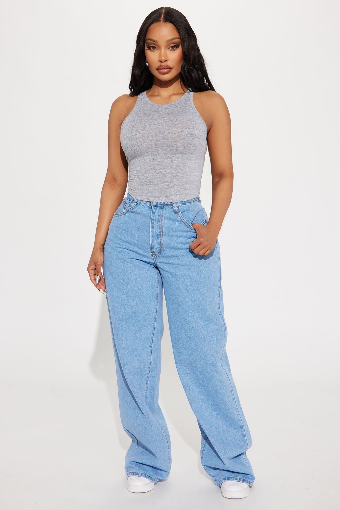 Kyla Crew Neck Tee - Heather Grey sold by Fashion Nova product image thumbnail 2