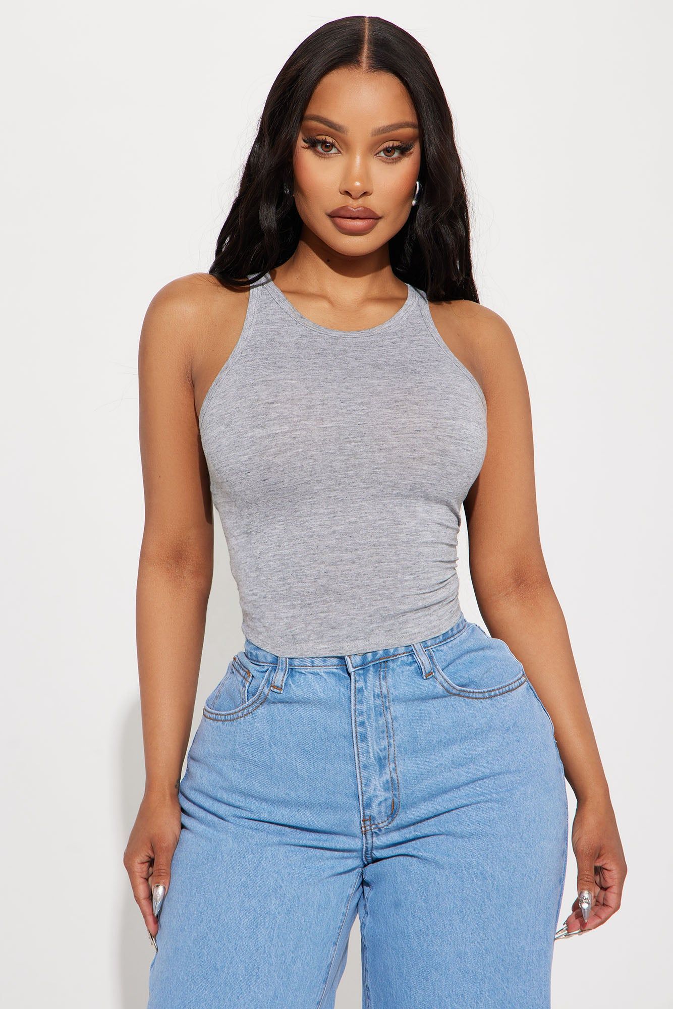 Kyla Crew Neck Tee - Heather Grey sold by Fashion Nova